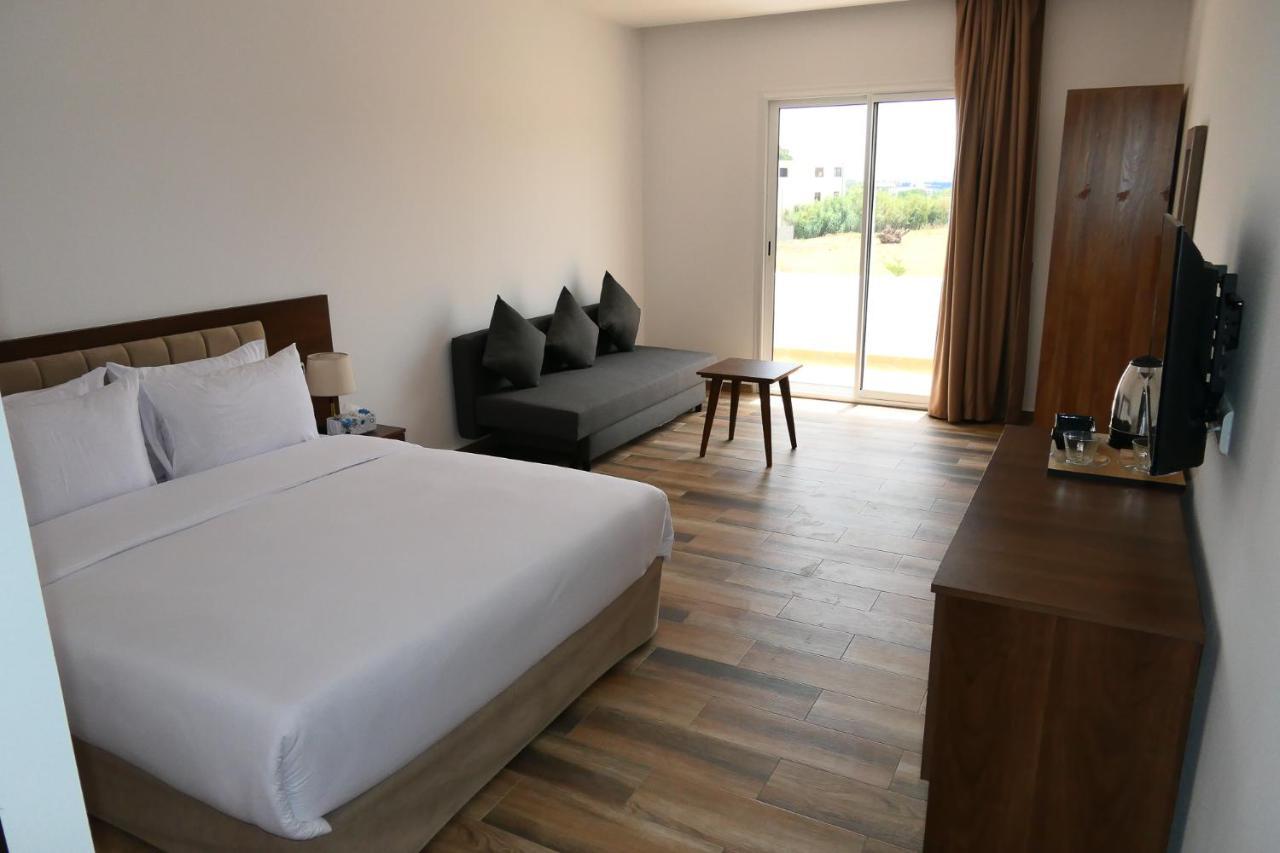 Hotel Corail De Cabo Cabo Negro Exteriör bild